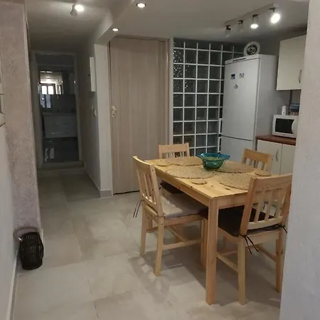 Evi'S House Apartment Kandia Exterior photo
