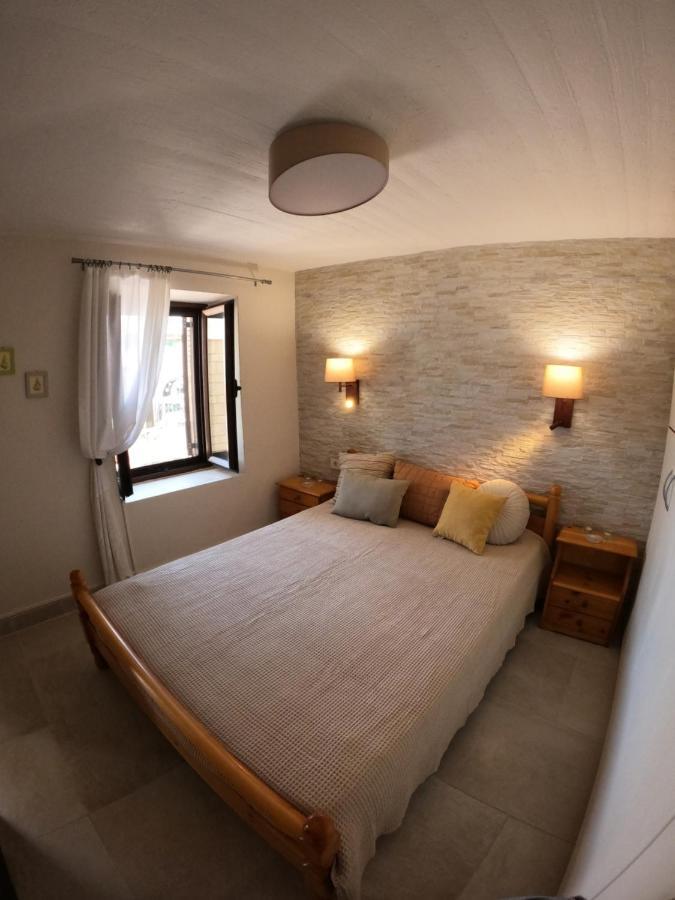 Evi's House Apartament *